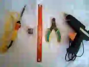 HAGA LA LUZ DEL USB PARA LAPTOPS EN 10 MINUTOS DE RESIDUOS 15 FDTSTB2HP9DTFJ9.LARGE