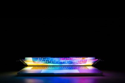 Qué es lo que debes saber sobre el servicio de reparación de laptops
