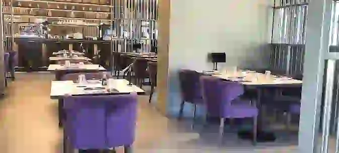 Sushishom en Fuengirola: Una Fusión de Sabores Japoneses y Chinos 5 Screenshot 2