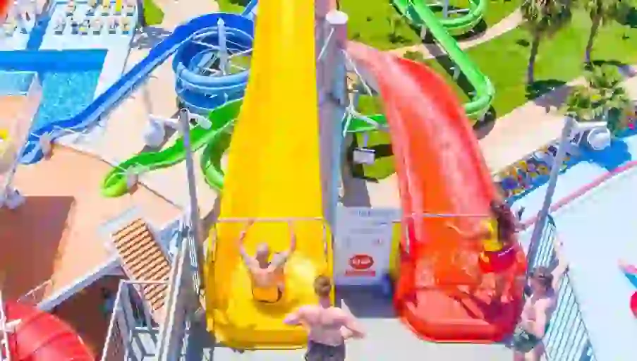 Aquashow Parque Acuático: El Destino de Diversión en Portugal