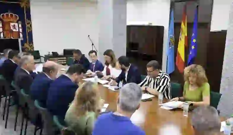 Transportes estudia nuevo sistema de aterrizaje en Melilla por baja visibilidad 1 Transportes