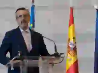 La Diputación de Valencia exige a José María Ángel, comisionado, la devolución por título falso tras 30 años