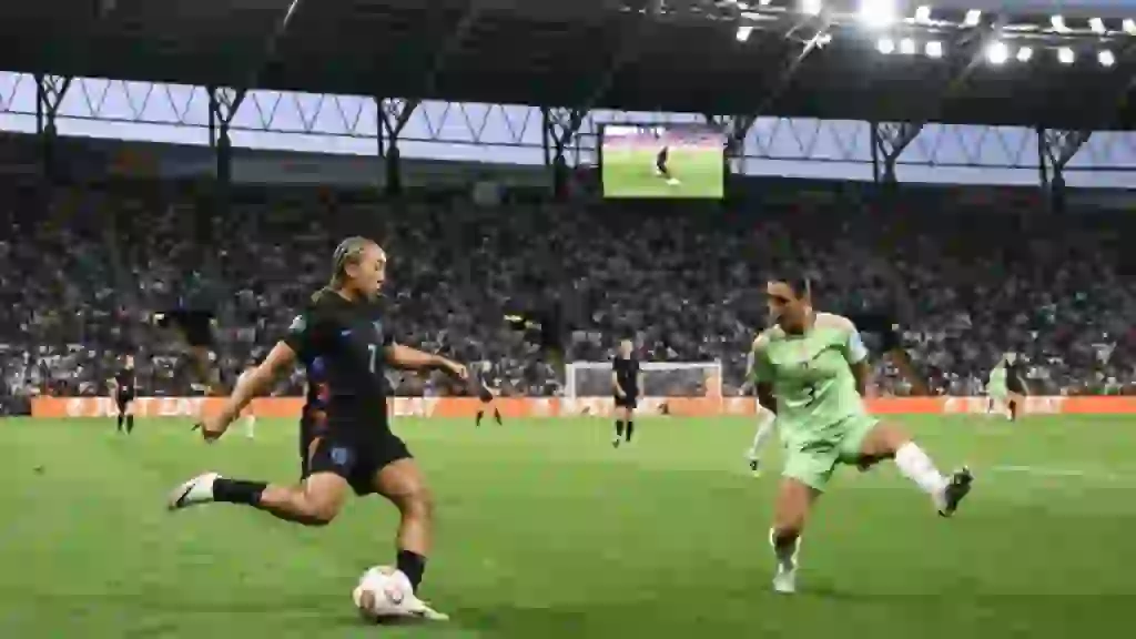 Eurocopa Femenina 2025: Inglaterra vs Italia en una Semifinal de Alto Voltaje 1 Eurocopa Femenina 2025: Inglaterra vs Italia en una Semifinal de Alto Voltaje