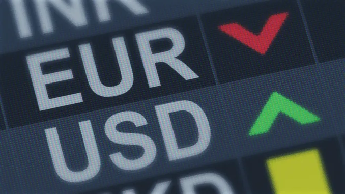 El EURUSD supera el 1.1810 pero enfrenta una resistencia oculta y la incertidumbre del FOMC