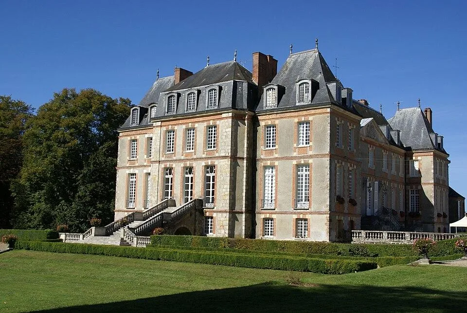 Montmirail, Marne: El Corazón Histórico de Champaña