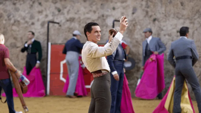 Victorino Martín desata un torbellino en Las Ventas: David Galván toca el cielo y el infierno, Román escribe una epopeya