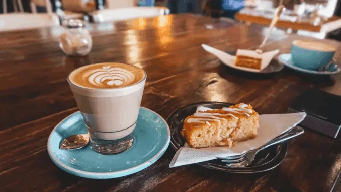 Un hallazgo curioso: el café como posible aliado en el bienestar mental