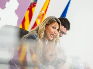 Yolanda Díaz Declara la Guerra al PSOE: Obliga a Cuerpo a Rechazar en Público la Congelación de Alquileres