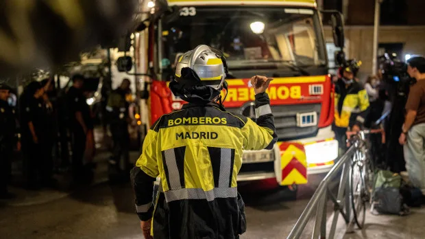 Un incendio en una vivienda de Villaverde deja cuatro personas afectadas 