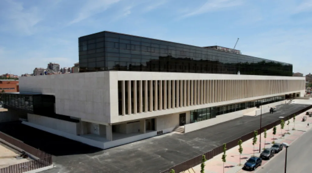Mayoría absoluta en Castilla y León: ¿Cuántos diputados se necesitan para gobernar?