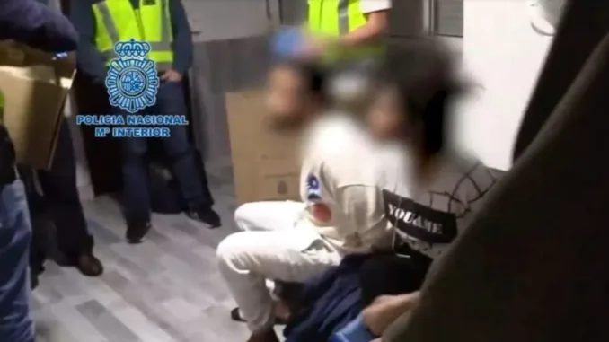 Dentro de los Trinitarios en Madrid: las 21 reglas de violencia, poder y control que rigen la banda