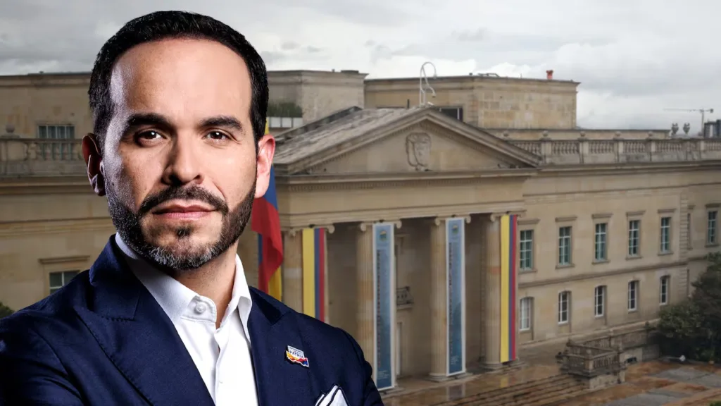 Abelardo de la Espriella Pone la Mira en la Casa de Nariño