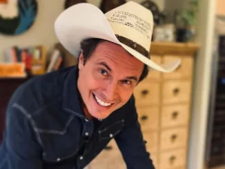 Quién es Kimbal Musk, el discreto hermano de Elon que también amasó una fortuna multimillonaria